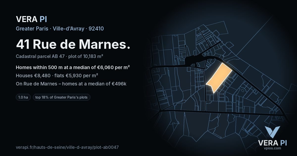 41 Rue de Marnes, Ville-d'Avray at night – the plot lit, the parcels around coloured by the prices near them