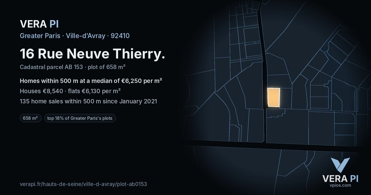 16 Rue Neuve Thierry, Ville-d'Avray at night – the plot lit, the parcels around coloured by the prices near them