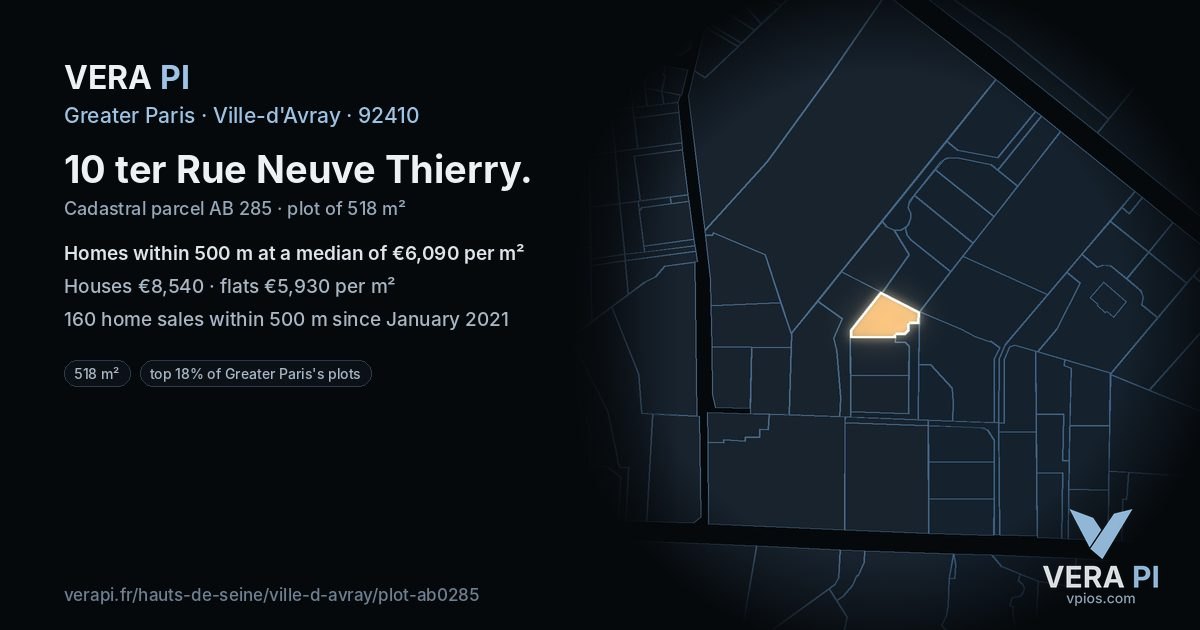 10 ter Rue Neuve Thierry, Ville-d'Avray at night – the plot lit, the parcels around coloured by the prices near them