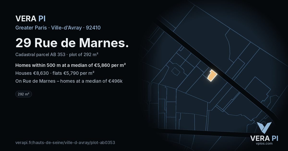 29 Rue de Marnes, Ville-d'Avray at night – the plot lit, the parcels around coloured by the prices near them