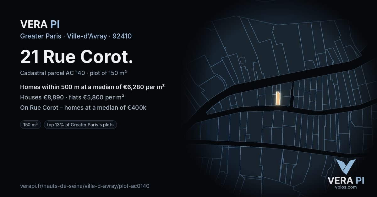 21 Rue Corot, Ville-d'Avray at night – the plot lit, the parcels around coloured by the prices near them