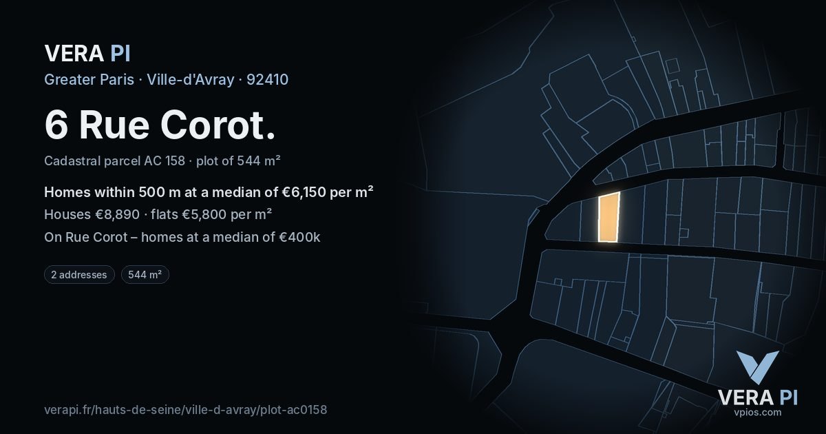 6 Rue Corot, Ville-d'Avray at night – the plot lit, the parcels around coloured by the prices near them