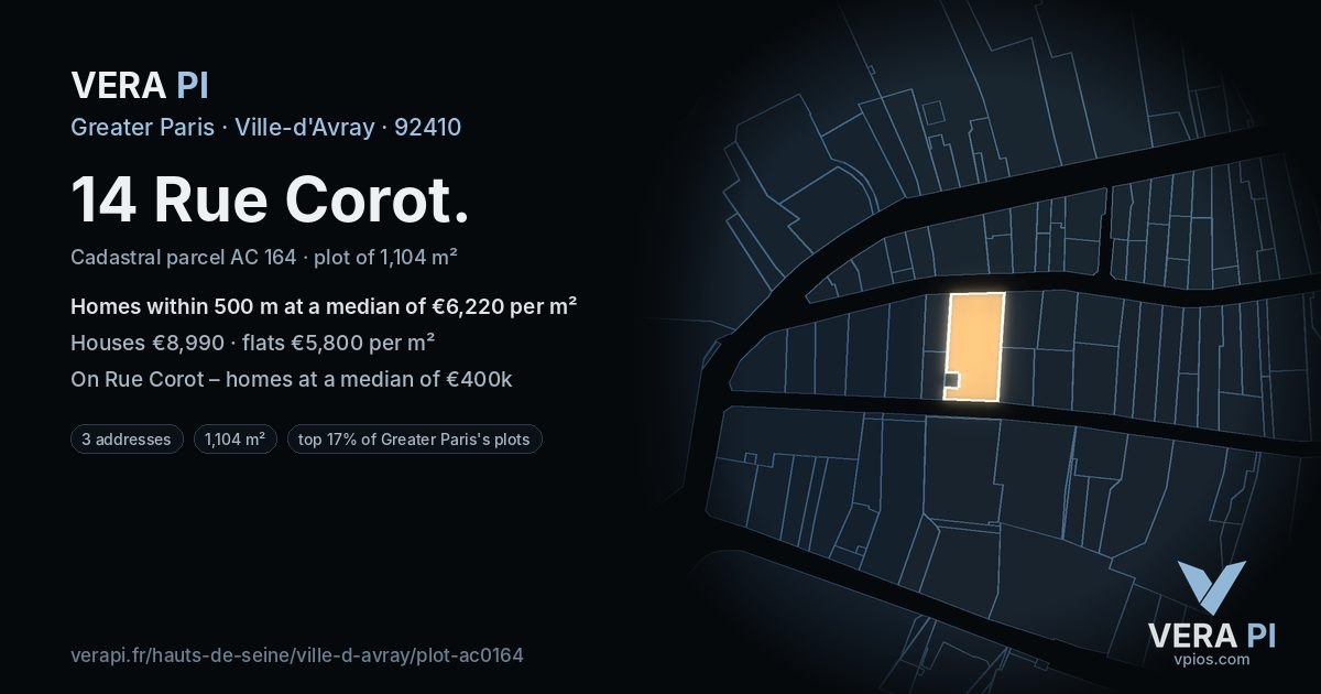 14 Rue Corot, Ville-d'Avray at night – the plot lit, the parcels around coloured by the prices near them