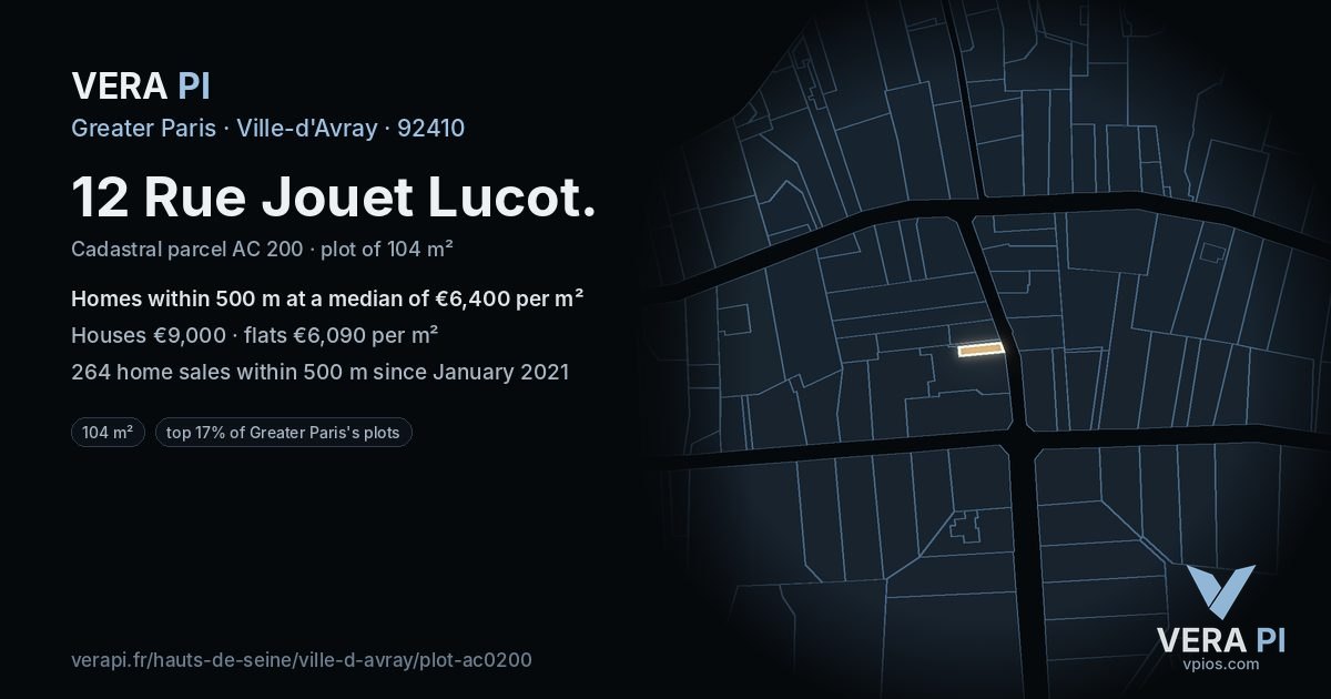 12 Rue Jouet Lucot, Ville-d'Avray at night – the plot lit, the parcels around coloured by the prices near them