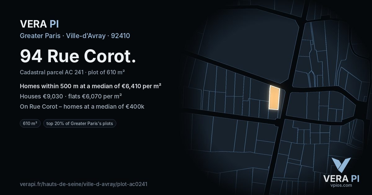 94 Rue Corot, Ville-d'Avray at night – the plot lit, the parcels around coloured by the prices near them