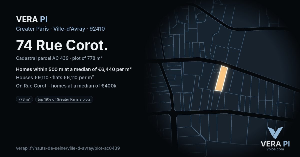74 Rue Corot, Ville-d'Avray at night – the plot lit, the parcels around coloured by the prices near them