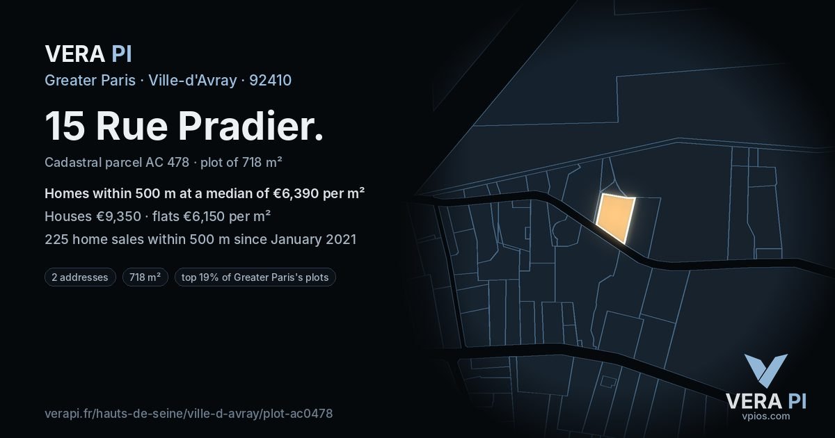 15 Rue Pradier, Ville-d'Avray at night – the plot lit, the parcels around coloured by the prices near them