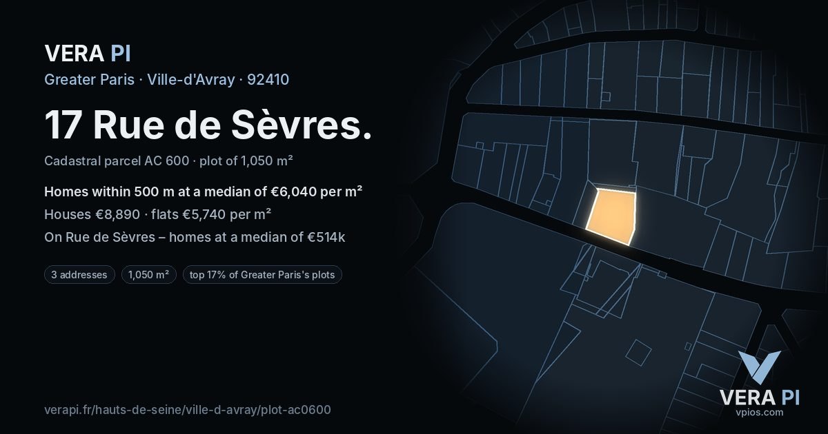 17 Rue de Sèvres, Ville-d'Avray at night – the plot lit, the parcels around coloured by the prices near them