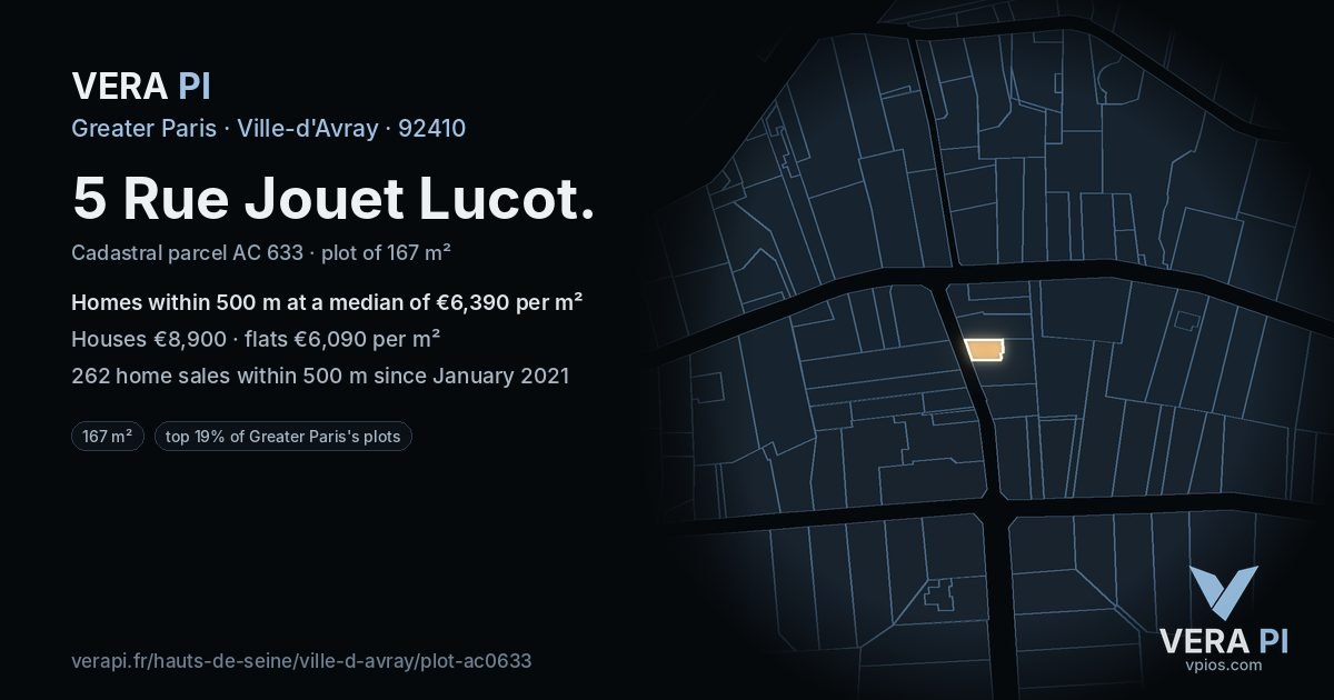 5 Rue Jouet Lucot, Ville-d'Avray at night – the plot lit, the parcels around coloured by the prices near them