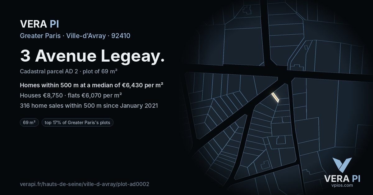 3 Avenue Legeay, Ville-d'Avray at night – the plot lit, the parcels around coloured by the prices near them