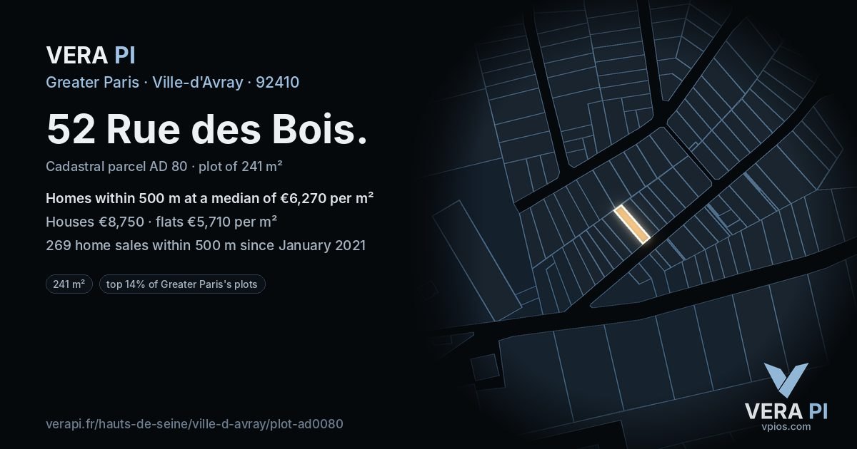 52 Rue des Bois, Ville-d'Avray at night – the plot lit, the parcels around coloured by the prices near them