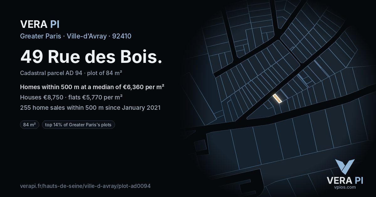 49 Rue des Bois, Ville-d'Avray at night – the plot lit, the parcels around coloured by the prices near them