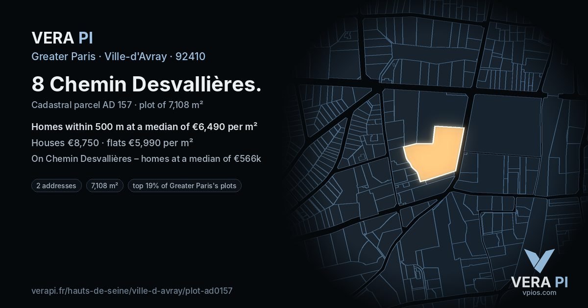 8 Chemin Desvallières, Ville-d'Avray at night – the plot lit, the parcels around coloured by the prices near them
