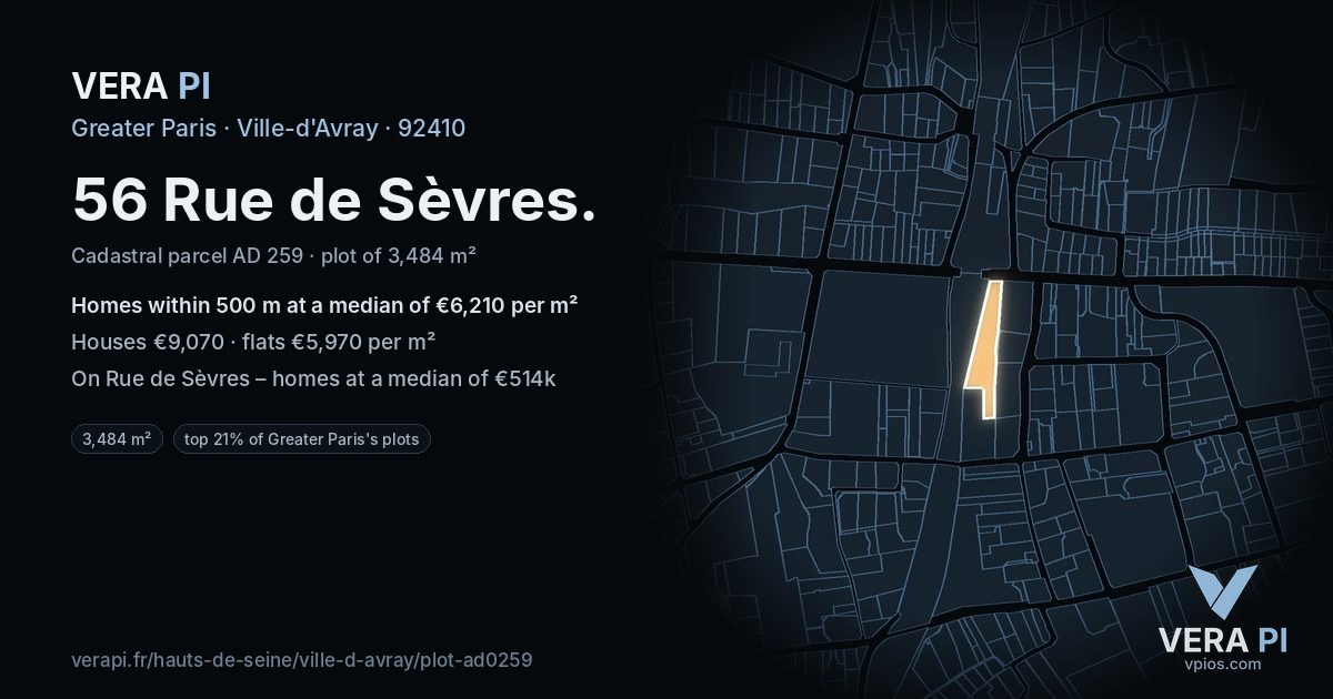 56 Rue de Sèvres, Ville-d'Avray at night – the plot lit, the parcels around coloured by the prices near them