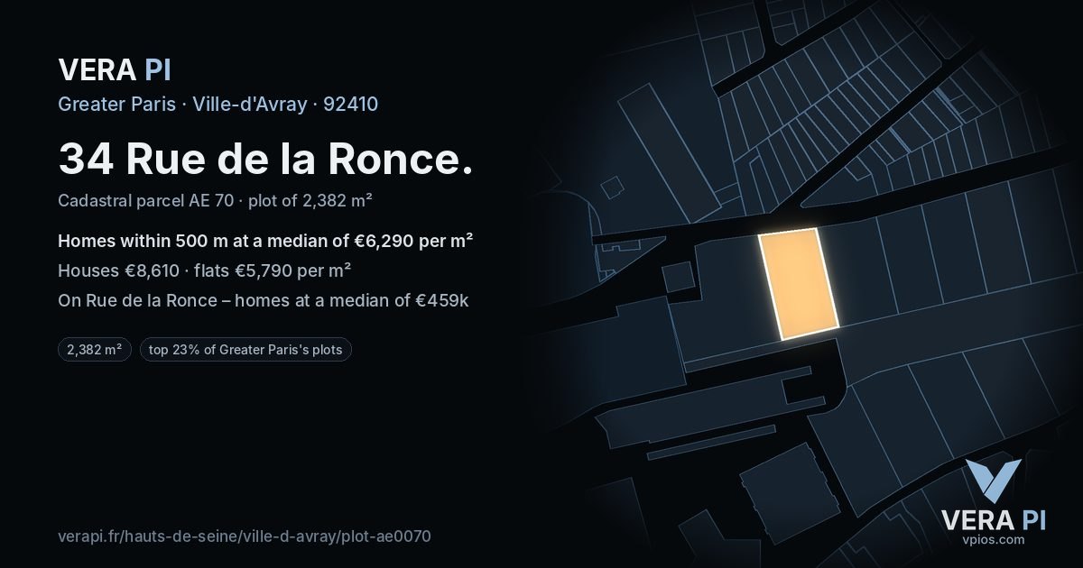 34 Rue de la Ronce, Ville-d'Avray at night – the plot lit, the parcels around coloured by the prices near them