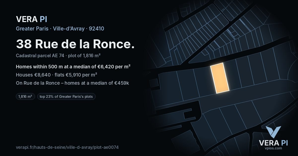 38 Rue de la Ronce, Ville-d'Avray at night – the plot lit, the parcels around coloured by the prices near them