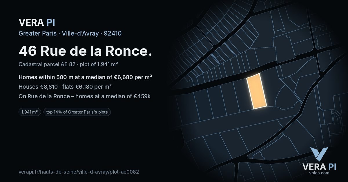 46 Rue de la Ronce, Ville-d'Avray at night – the plot lit, the parcels around coloured by the prices near them