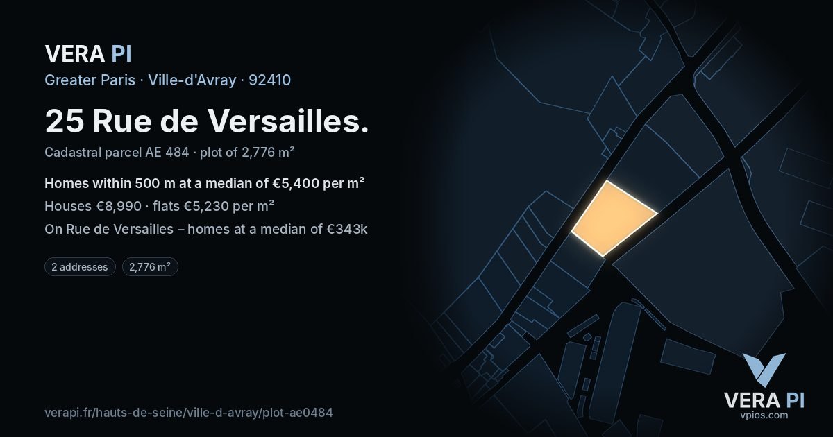 25 Rue de Versailles, Ville-d'Avray at night – the plot lit, the parcels around coloured by the prices near them