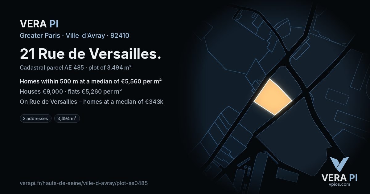 21 Rue de Versailles, Ville-d'Avray at night – the plot lit, the parcels around coloured by the prices near them