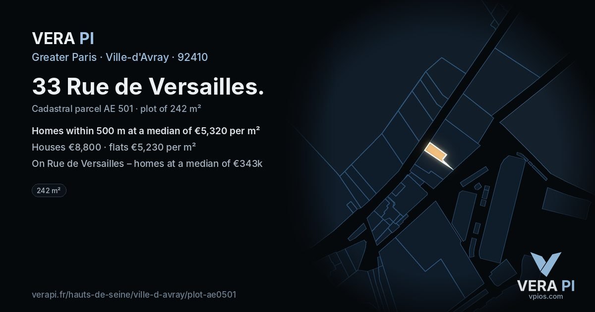 33 Rue de Versailles, Ville-d'Avray at night – the plot lit, the parcels around coloured by the prices near them