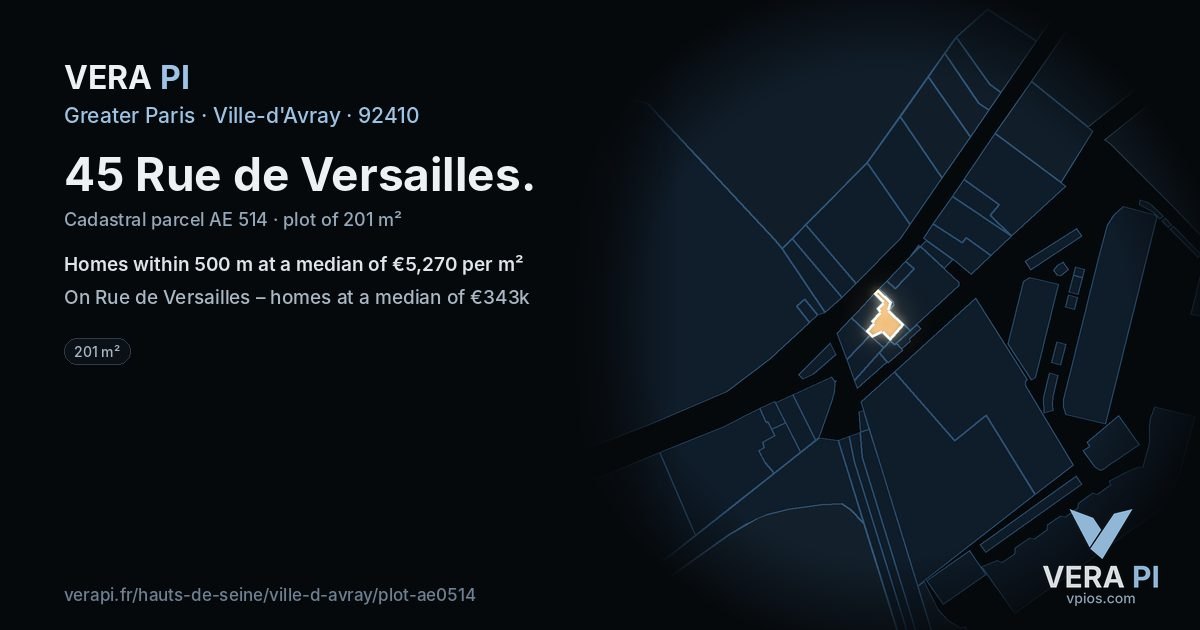45 Rue de Versailles, Ville-d'Avray at night – the plot lit, the parcels around coloured by the prices near them