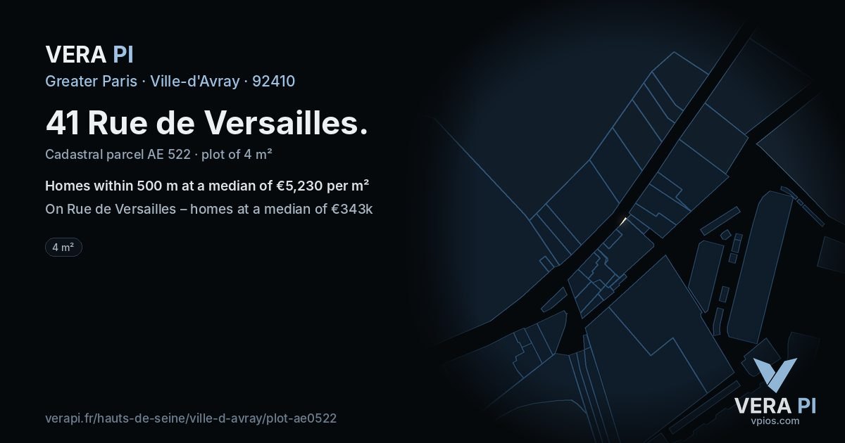 41 Rue de Versailles, Ville-d'Avray at night – the plot lit, the parcels around coloured by the prices near them
