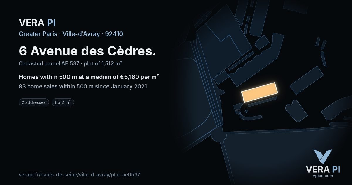 6 Avenue des Cèdres, Ville-d'Avray at night – the plot lit, the parcels around coloured by the prices near them