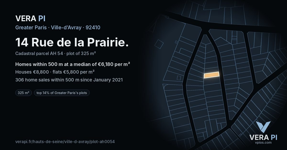 14 Rue de la Prairie, Ville-d'Avray at night – the plot lit, the parcels around coloured by the prices near them