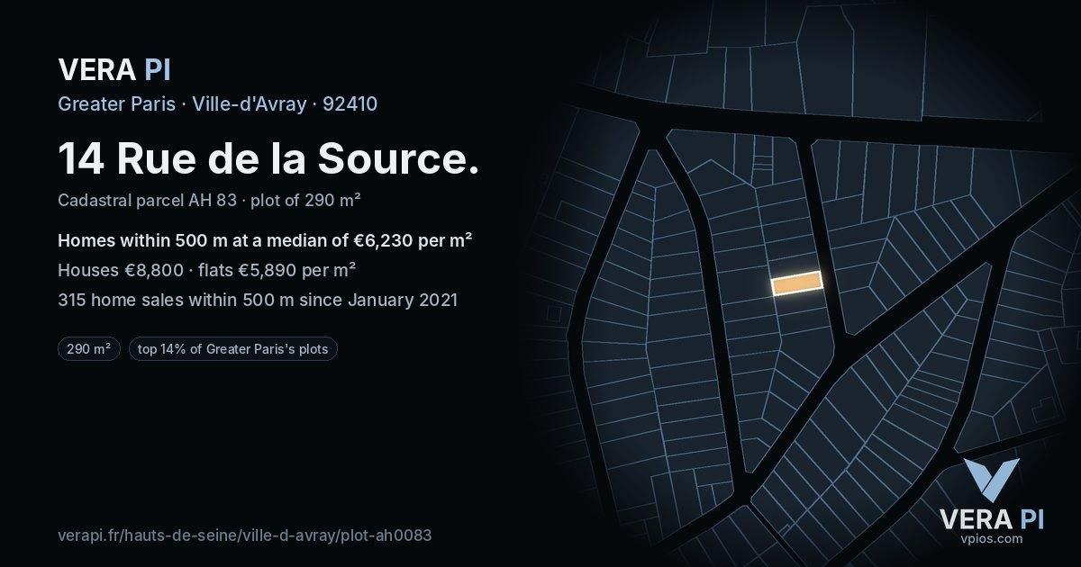 14 Rue de la Source, Ville-d'Avray at night – the plot lit, the parcels around coloured by the prices near them