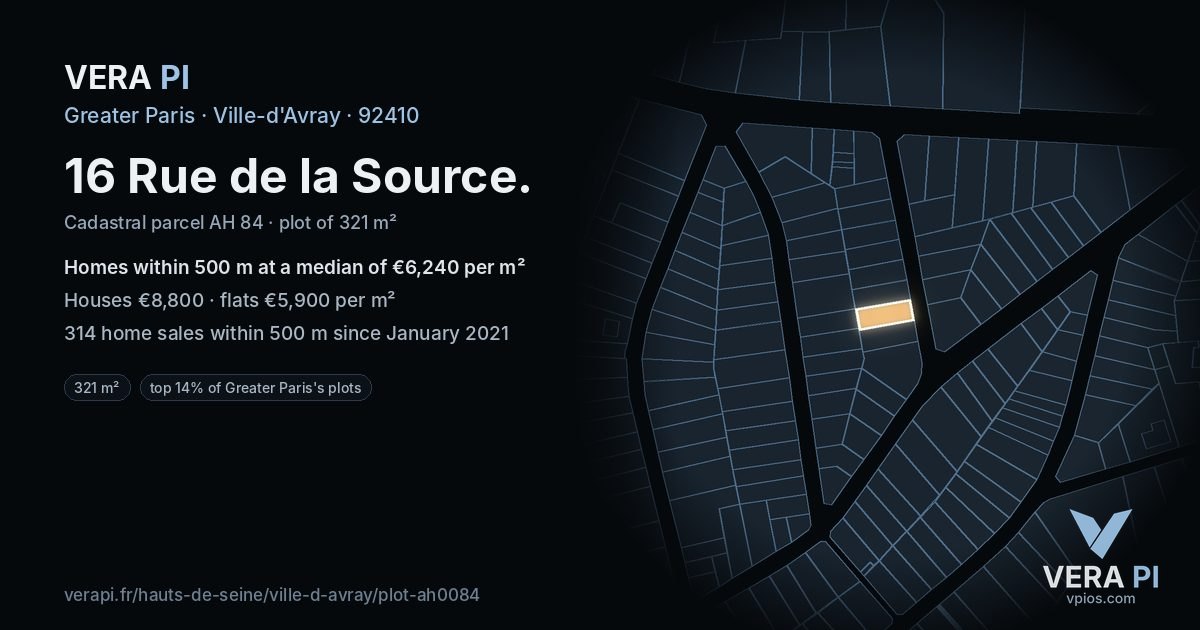 16 Rue de la Source, Ville-d'Avray at night – the plot lit, the parcels around coloured by the prices near them