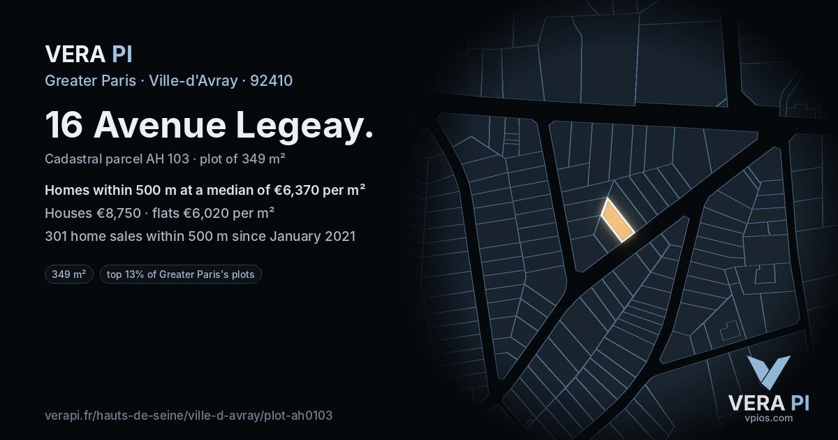 16 Avenue Legeay, Ville-d'Avray at night – the plot lit, the parcels around coloured by the prices near them