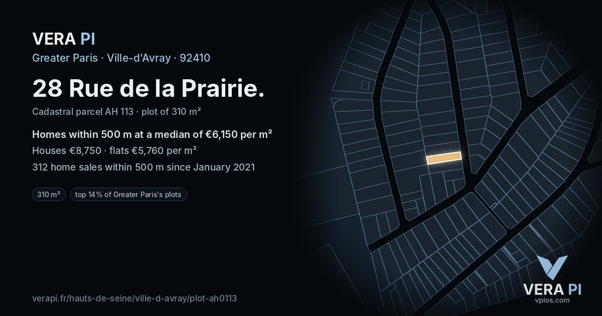 28 Rue de la Prairie, Ville-d'Avray at night – the plot lit, the parcels around coloured by the prices near them