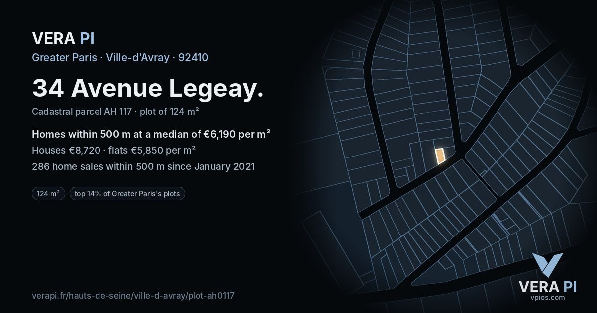 34 Avenue Legeay, Ville-d'Avray at night – the plot lit, the parcels around coloured by the prices near them
