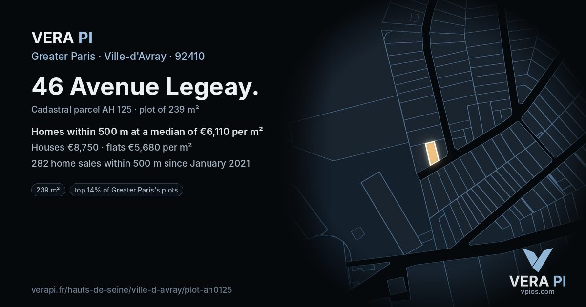 46 Avenue Legeay, Ville-d'Avray at night – the plot lit, the parcels around coloured by the prices near them