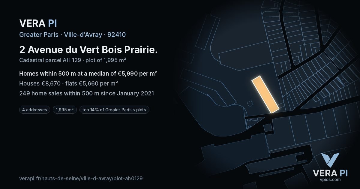 2 Avenue du Vert Bois Prairie, Ville-d'Avray at night – the plot lit, the parcels around coloured by the prices near them