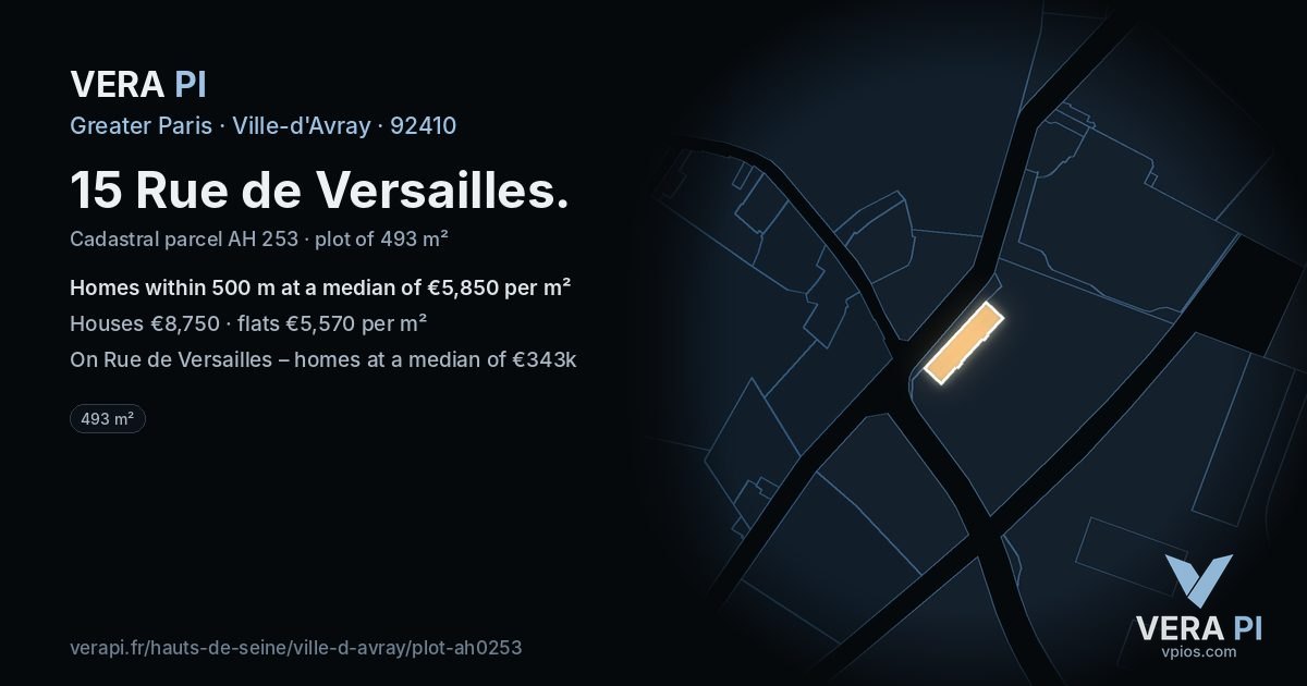 15 Rue de Versailles, Ville-d'Avray at night – the plot lit, the parcels around coloured by the prices near them