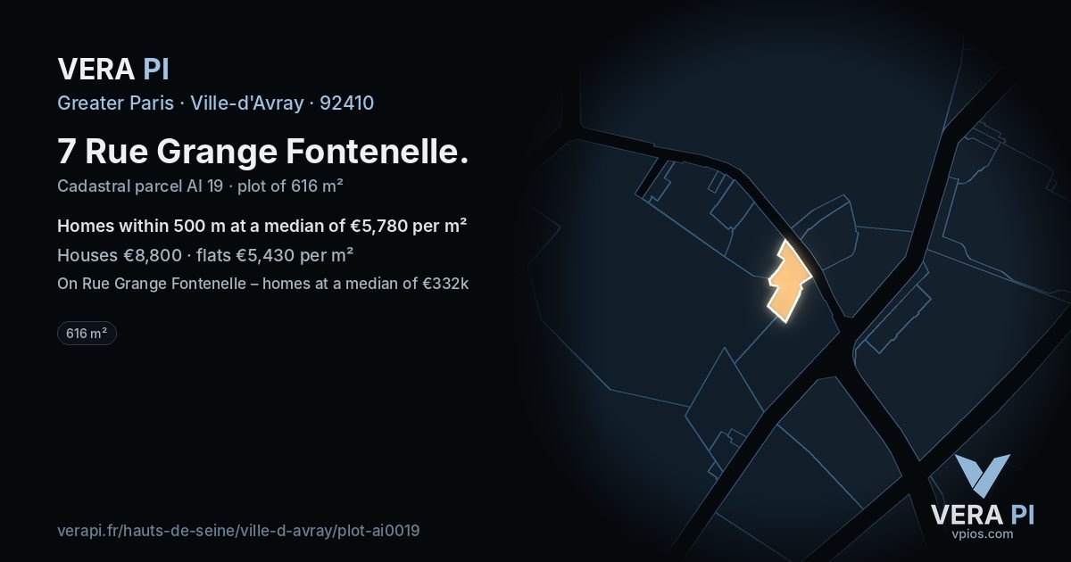 7 Rue Grange Fontenelle, Ville-d'Avray at night – the plot lit, the parcels around coloured by the prices near them