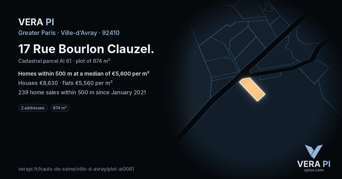 17 Rue Bourlon Clauzel, Ville-d'Avray at night – the plot lit, the parcels around coloured by the prices near them