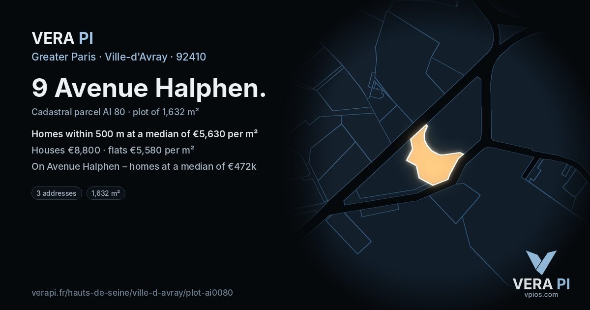 9 Avenue Halphen, Ville-d'Avray at night – the plot lit, the parcels around coloured by the prices near them