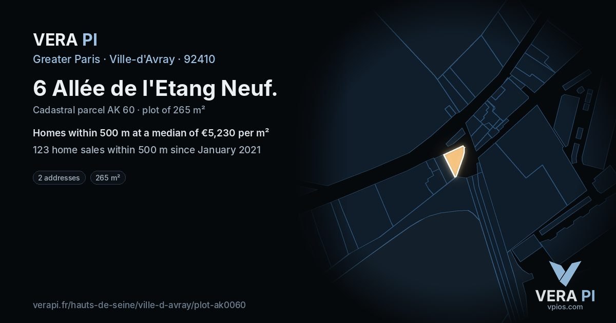 6 Allée de l'Etang Neuf, Ville-d'Avray at night – the plot lit, the parcels around coloured by the prices near them
