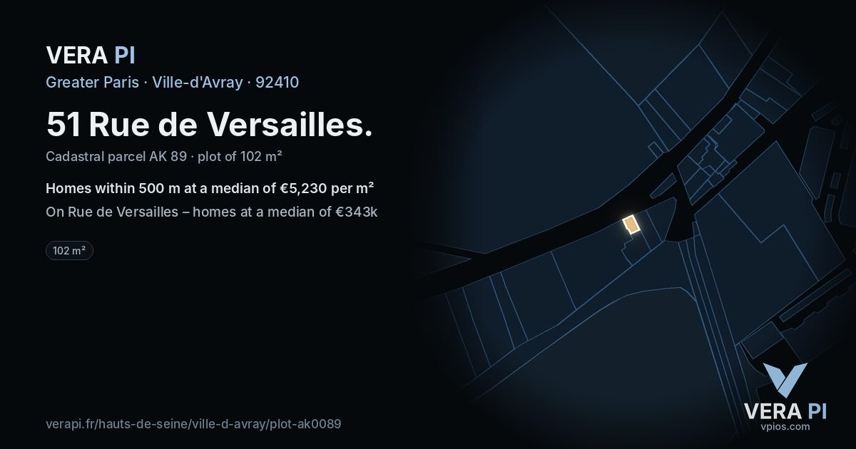 51 Rue de Versailles, Ville-d'Avray at night – the plot lit, the parcels around coloured by the prices near them