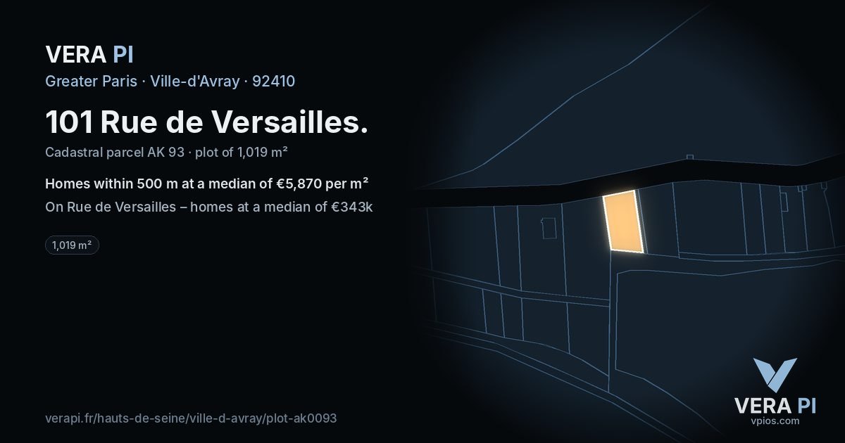 101 Rue de Versailles, Ville-d'Avray at night – the plot lit, the parcels around coloured by the prices near them