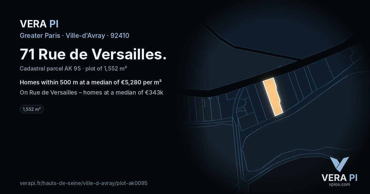 71 Rue de Versailles, Ville-d'Avray at night – the plot lit, the parcels around coloured by the prices near them