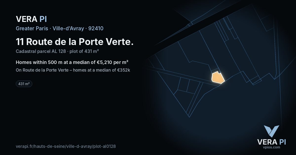11 Route de la Porte Verte, Ville-d'Avray at night – the plot lit, the parcels around coloured by the prices near them