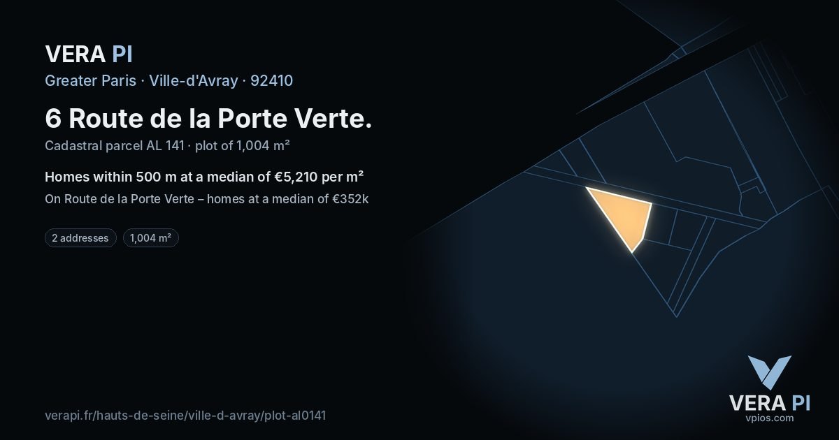 6 Route de la Porte Verte, Ville-d'Avray at night – the plot lit, the parcels around coloured by the prices near them