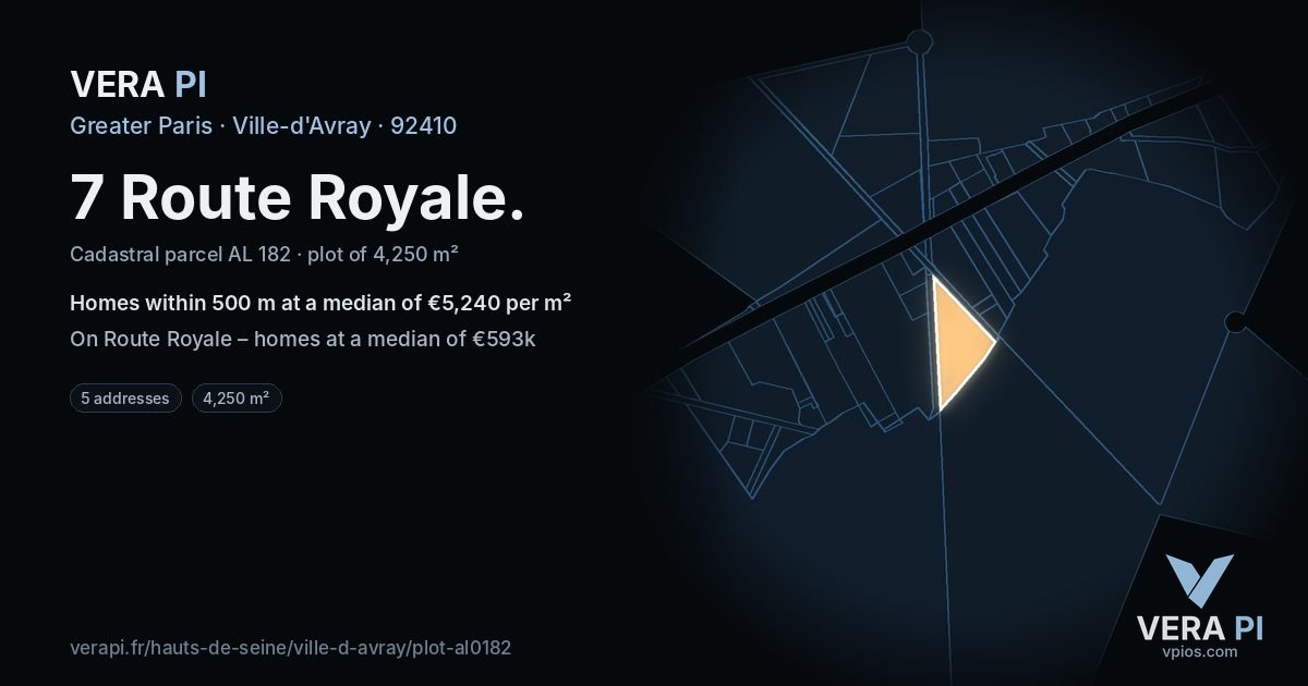 7 Route Royale, Ville-d'Avray at night – the plot lit, the parcels around coloured by the prices near them