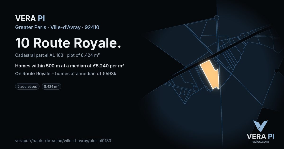10 Route Royale, Ville-d'Avray at night – the plot lit, the parcels around coloured by the prices near them