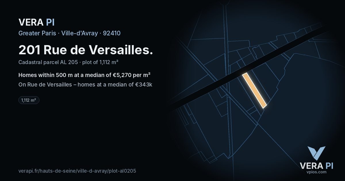201 Rue de Versailles, Ville-d'Avray at night – the plot lit, the parcels around coloured by the prices near them