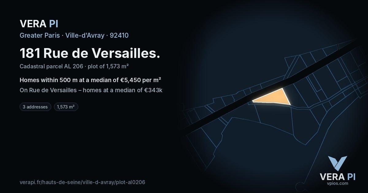 181 Rue de Versailles, Ville-d'Avray at night – the plot lit, the parcels around coloured by the prices near them