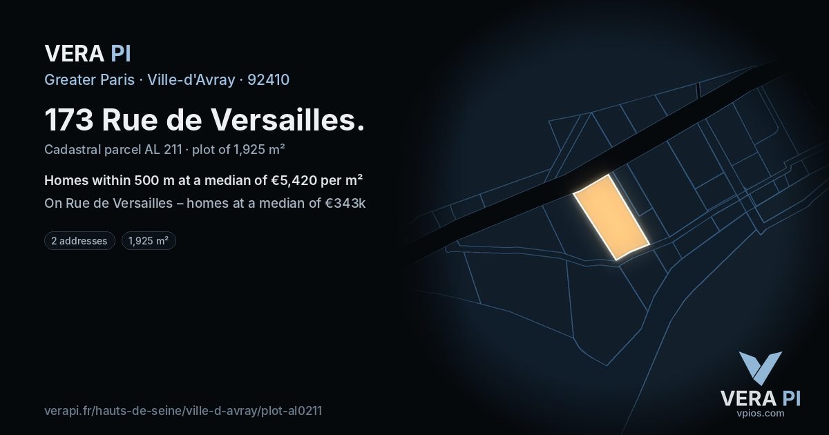 173 Rue de Versailles, Ville-d'Avray at night – the plot lit, the parcels around coloured by the prices near them